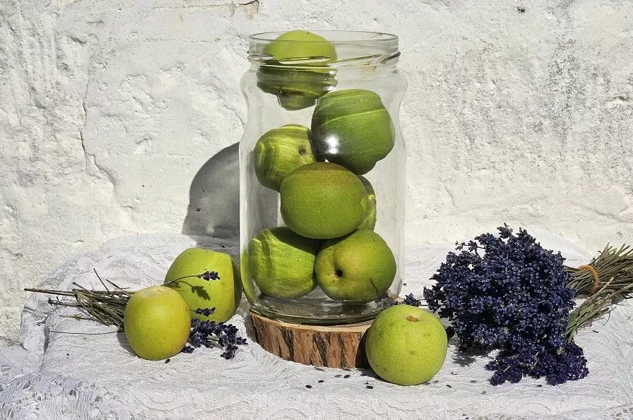 Jak zrobić nalewkę z pigwy? Kompletny poradnik